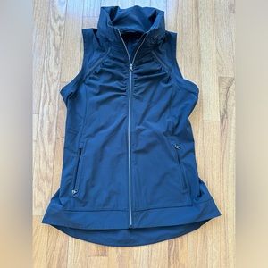 Lululemon Go the Distance Vest Sz 8